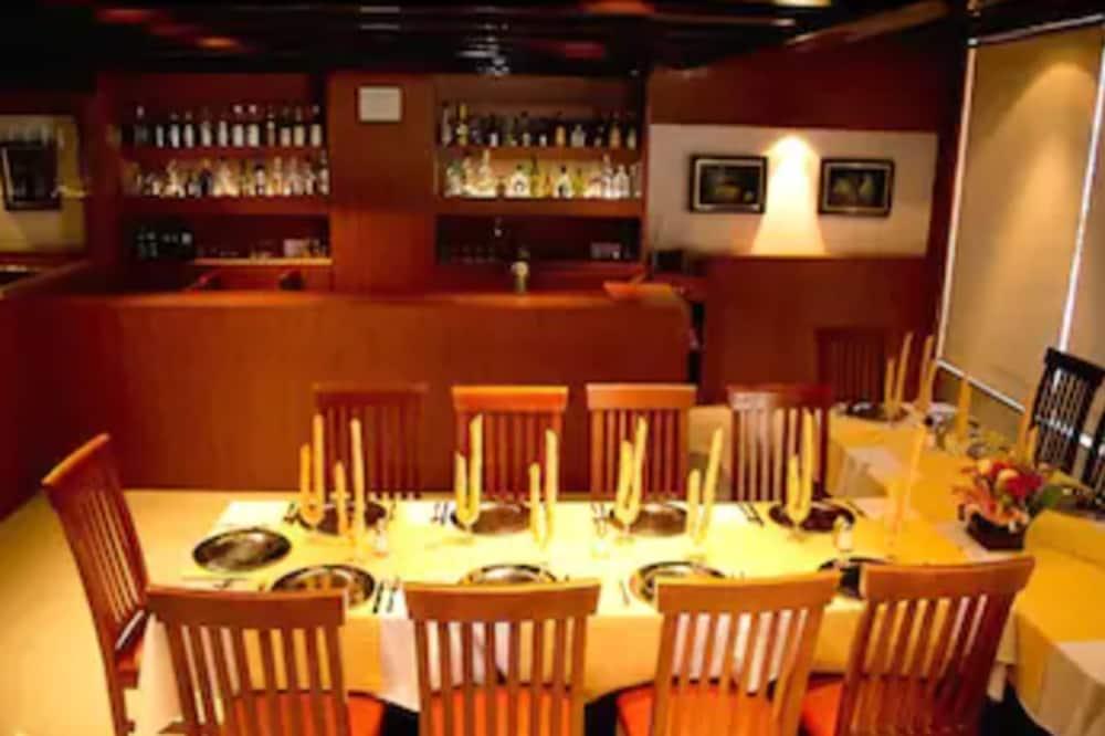 Corinto Hotel Мексико Сити Екстериор снимка
